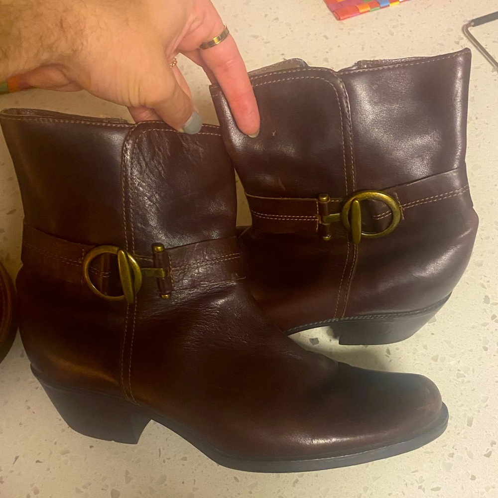 Clark’s Ankle Latch Boots - Sz 10